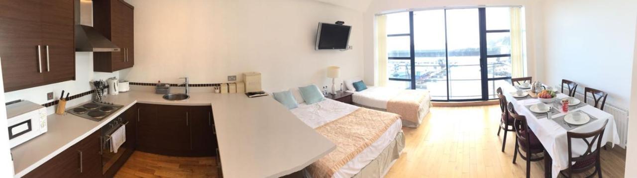 Carlingford Marina Apartments Exteriör bild